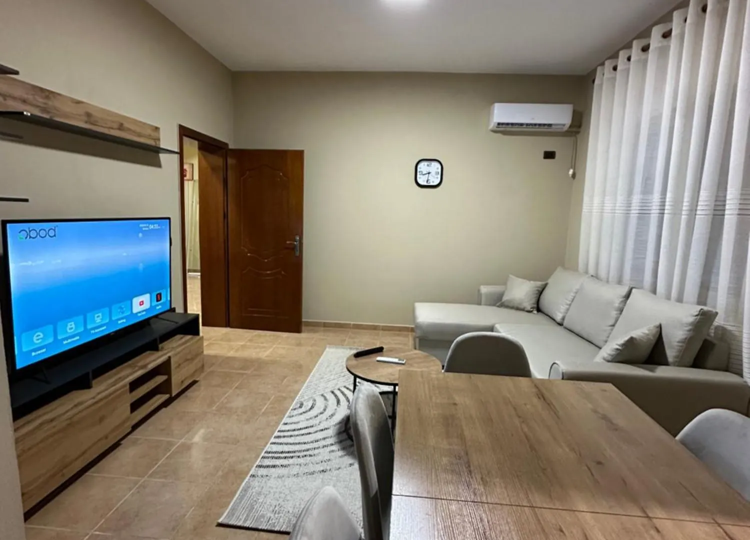 Courtyard Villa Tirana 0*,  Albania